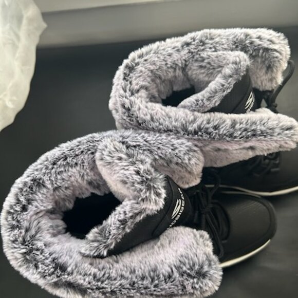 HOBIBEAR - Women's Winter Boots, NWOT Size 9 - Picture 3 of 5